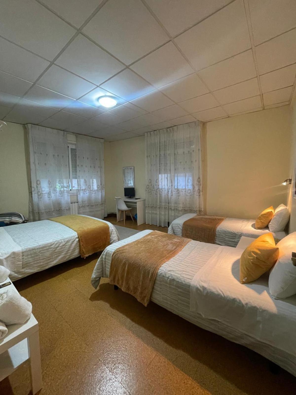 Hostal Real Vigo Luaran gambar